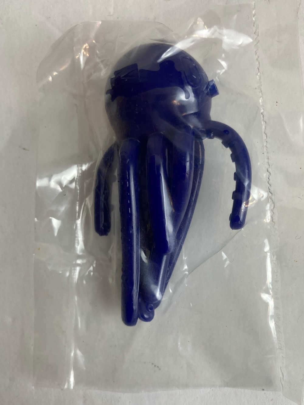 Vintage 1980s Kellogg’s Cereal Premium Wacky Wall Walker Octopus Sealed Blue